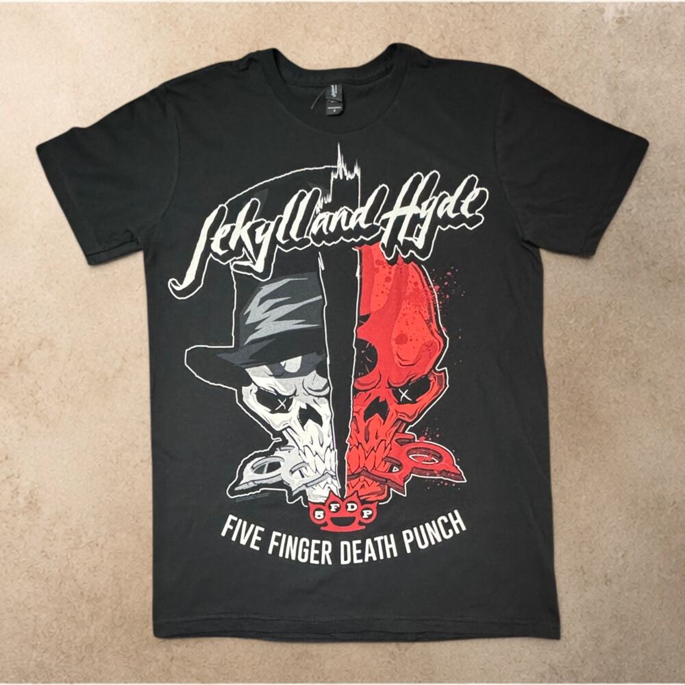 Five Finger Death Punch Jekyll And Hyde Graphic Band T-Shirt Men's Small
